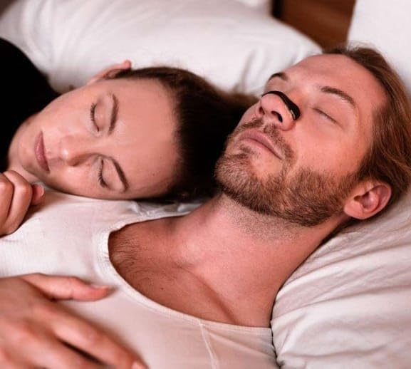 Design Anti-Snoring Equipment, Skin Safe Sleep Nasal Strips, Nasal Pads Comfortable Anti-Snoring Equipment, Breathe Better Good Sleeping (Pack of 15)